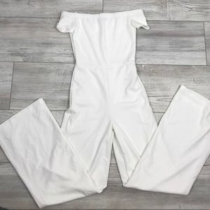 Lulus jumpsuit size small nwot